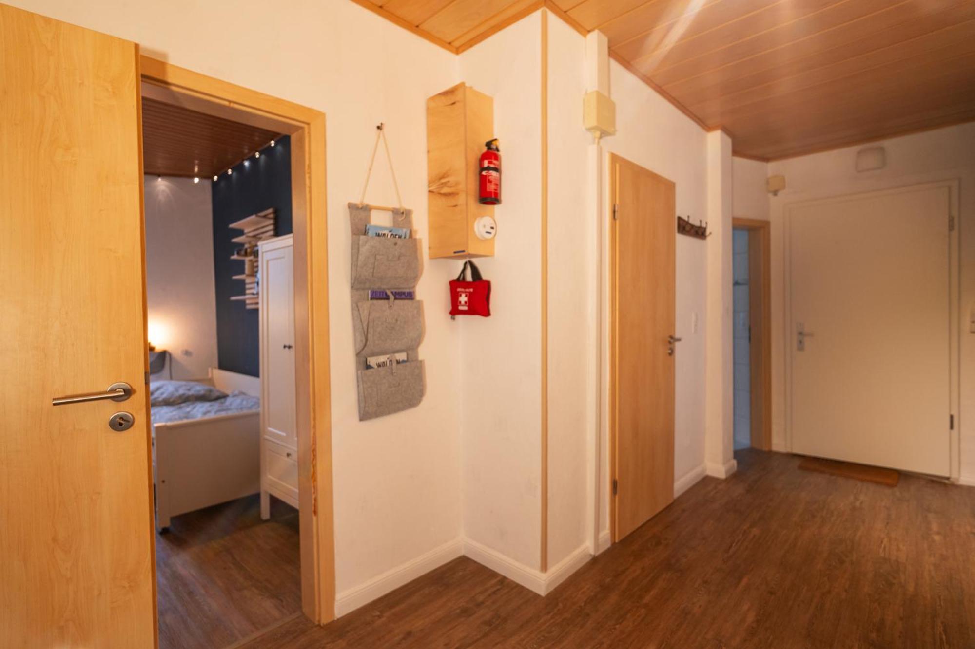 Das blaue Türchen - Wohnung mit Beamer und Kicker Bremerhaven Exterior foto