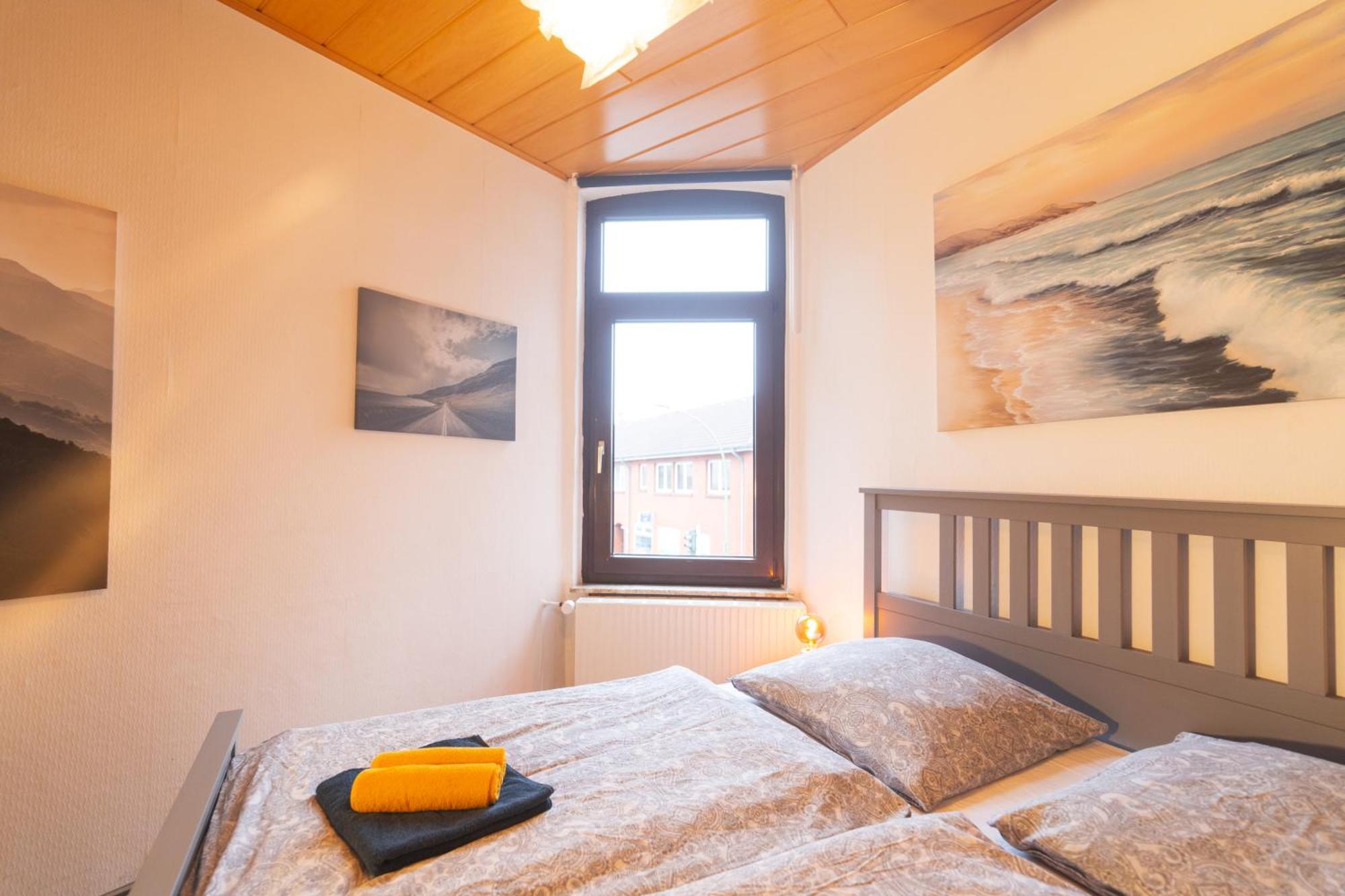 Das blaue Türchen - Wohnung mit Beamer und Kicker Bremerhaven Exterior foto